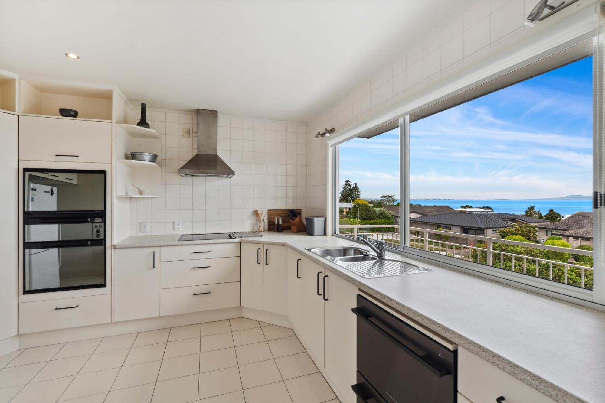Harbour View - Maraetai Holiday home