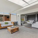 Harbour View - Maraetai Holiday Home